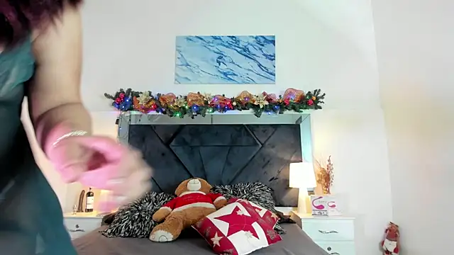 Lauralove 69 online show from 30, 12, 2024