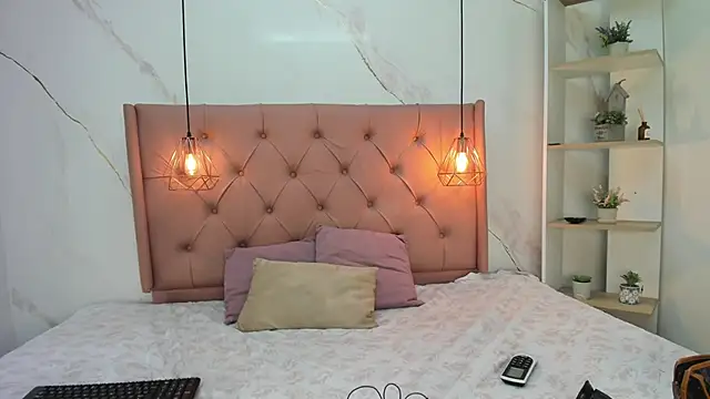 Belle Brunette online show from 21, 2, 2026