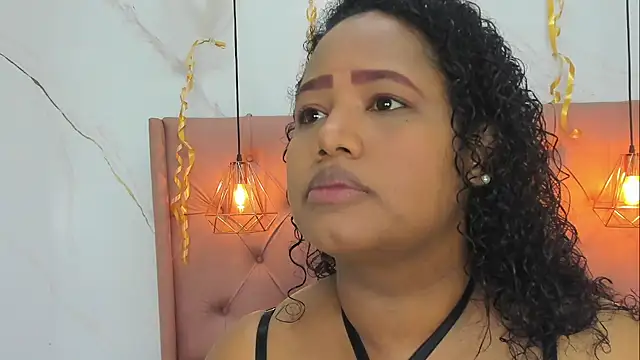 Belle Brunette online show from 25, 4, 2026