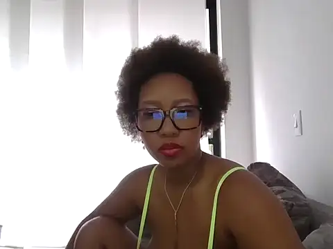 megan-hotxx online show from 13, 6, 2026