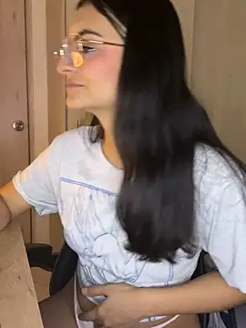 Cat2525 online show from 26, 4, 2026