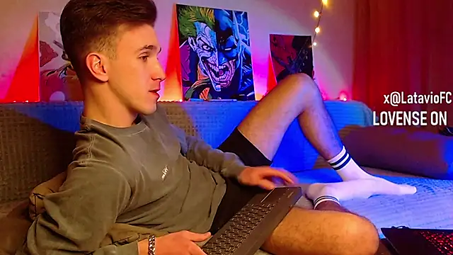 Midnighter  online show from 6, 3, 2025