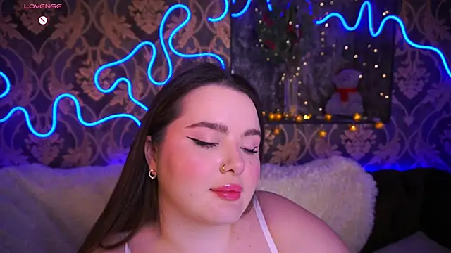 CuteAmberr online show from 7, 1, 2025