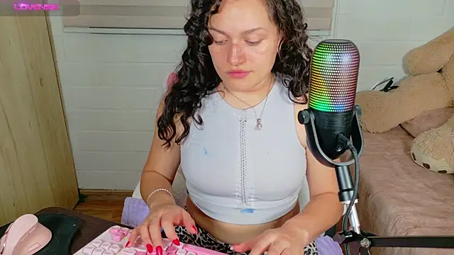 megan doll2 online show from 27, 3, 2026