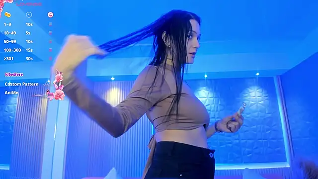 charlottewhitte online show from 10, 2, 2025