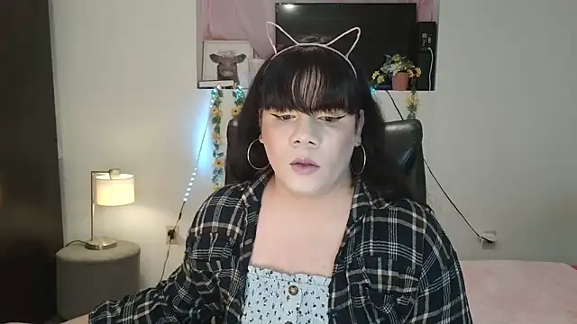 Violetacam 05 online show from 24, 1, 2025