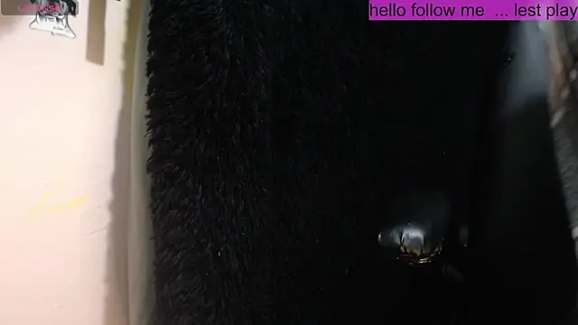 Snapshot of toxxxic_cams chatting on 9, 3, 2025 toxxxic cams online show from 9, 3, 2025