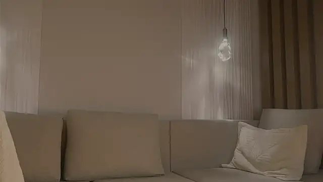 kawaii mia online show from 25, 4, 2026