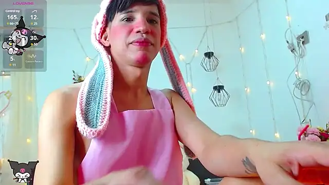 Ariel Femboy  online show from 12, 1, 2025