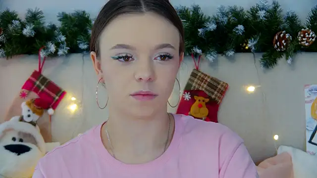 ElisabethDavis online show from 8, 1, 2025