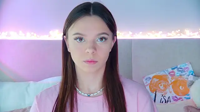 ElisabethDavis online show from 1, 2, 2025