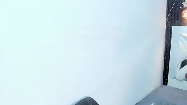 Snapshot of Angie_Will chatting on 28, 2, 2025 Angie Will online show from 28, 2, 2025