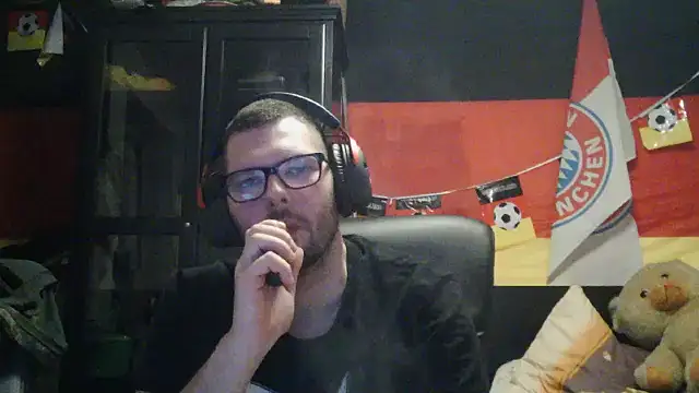 Snapshot of Die-geile-Sau chatting on 3, 2, 2026 Die-geile-Sau online show from 3, 2, 2026