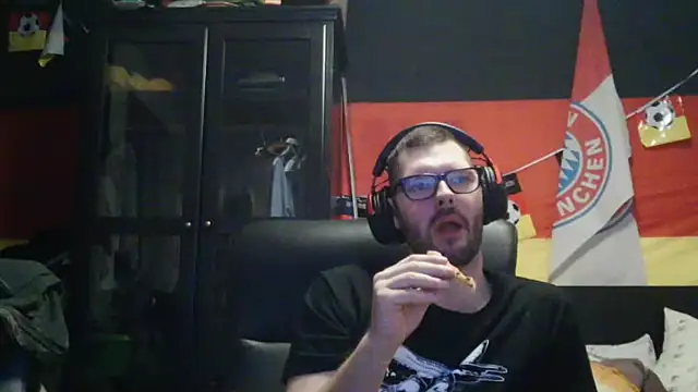 Snapshot of Die-geile-Sau chatting on 6, 2, 2026 Die-geile-Sau online show from 6, 2, 2026