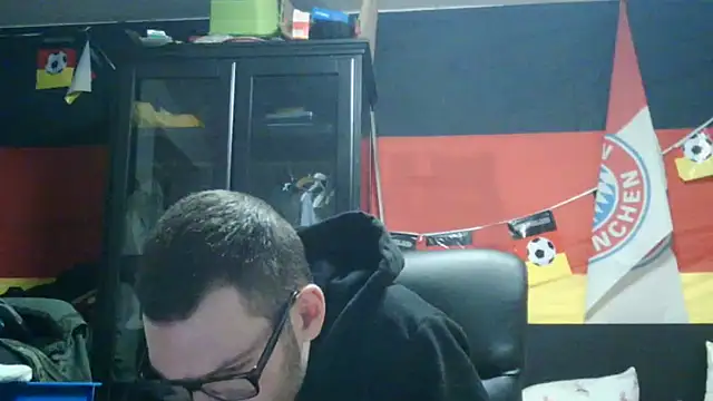 Snapshot of Die-geile-Sau chatting on 16, 2, 2026 Die-geile-Sau online show from 16, 2, 2026