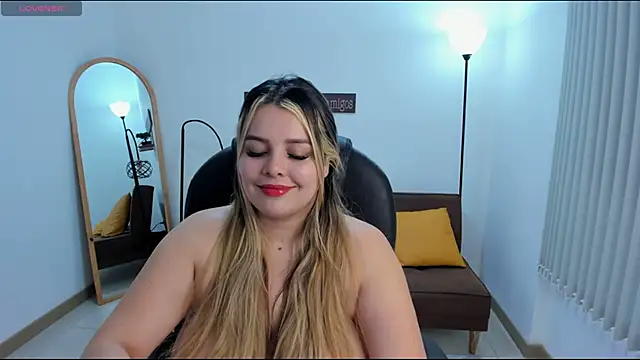 camiilaa1 online show from 19, 1, 2025