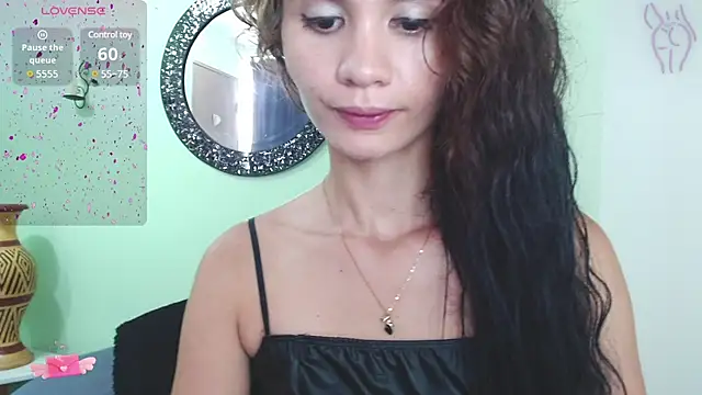 Sofia Franco  online show from 4, 1, 2025