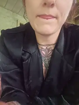 KARMICchaos xoxo online show from 26, 6, 2026