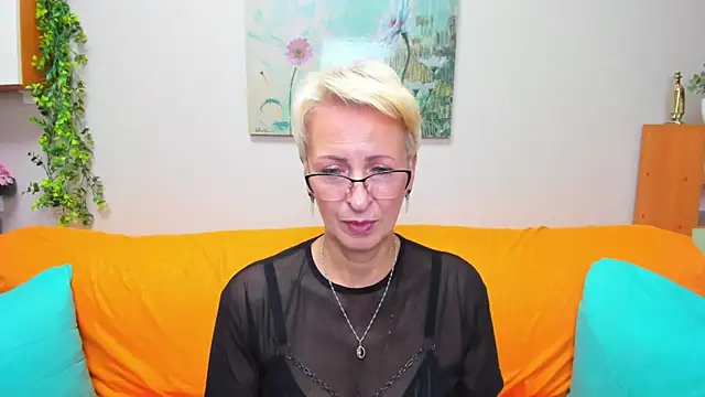 iamyourdream89 online show from 10, 9, 2025