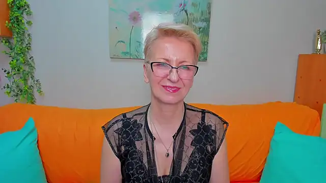 iamyourdream89 online show from 21, 4, 2026