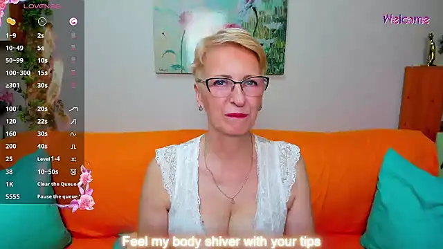 iamyourdream89 online show from 12, 7, 2026