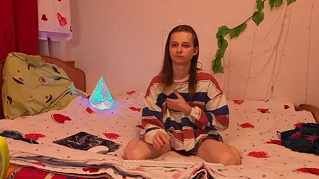 Snapshot of Frank_Fraer chatting on 6, 3, 2026 Frank Fraer online show from 6, 3, 2026