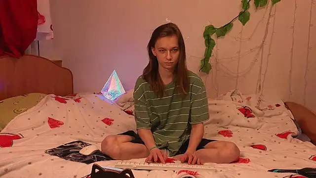 Snapshot of Frank_Fraer chatting on 12, 3, 2026 Frank Fraer online show from 12, 3, 2026