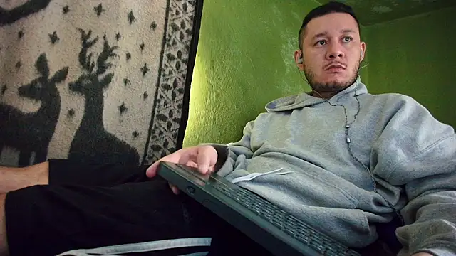 sweet cock28 online show from 25, 1, 2025