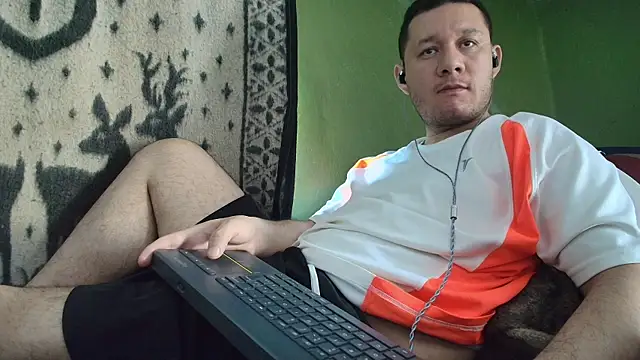 sweet cock28 online show from 24, 4, 2026