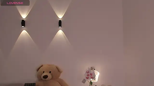 natassha1 online show from 21, 2, 2025