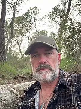 DaddybearVLC online show from 25, 2, 2025