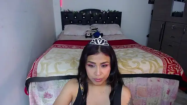 pinky violeta online show from 17, 10, 2025