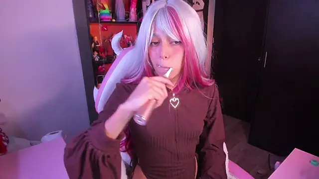 amber yull online show from 26, 4, 2026