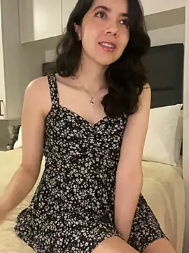 Snapshot of saori_10 chatting on 12, 1, 2025 saori 10 online show from 12, 1, 2025