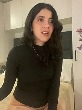 Snapshot of saori_10 chatting on 26, 1, 2025 saori 10 online show from 26, 1, 2025