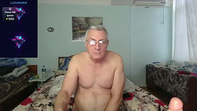 sexman181166 online show from 12, 2, 2025