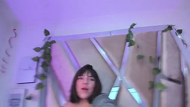 xhinata hyugax online show from 3, 1, 2025