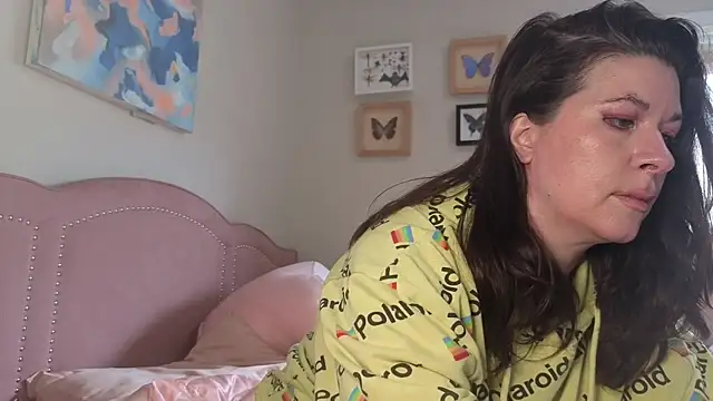 highly inappropriate online show from 30, 6, 2026