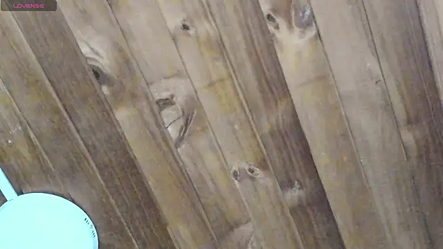 natasha logan  online show from 12, 10, 2025