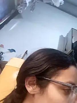 Snapshot of catire2323 chatting on 6, 12, 2024 catire2323 online show from 6, 12, 2024