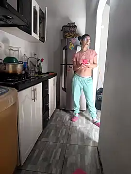 Snapshot of catire2323 chatting on 23, 1, 2025 catire2323 online show from 23, 1, 2025