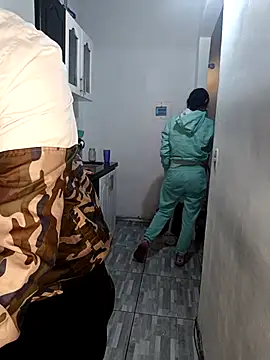 Snapshot of catire2323 chatting on 24, 9, 2025 catire2323 online show from 24, 9, 2025