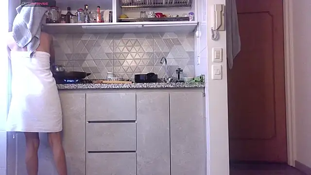 mini kunis online show from 20, 12, 2024