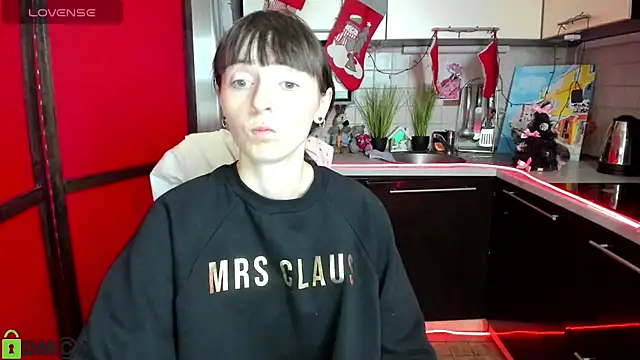 TayanaJons online show from 14, 12, 2025