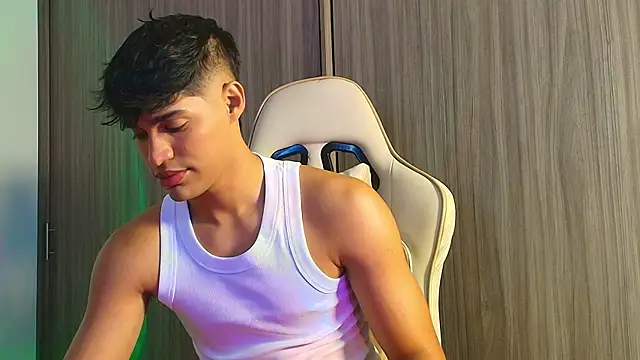 Jimmy Leeh  online show from 16, 11, 2025