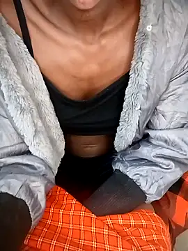 Snapshot of sweet_vee42 chatting on 1, 2, 2025 sweet vee42 online show from 1, 2, 2025