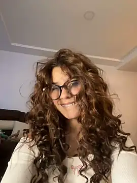 crystal bunny7 online show from 5, 1, 2025