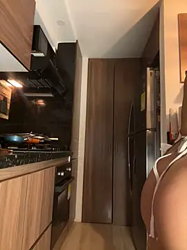 crystal bunny7 online show from 10, 2, 2025