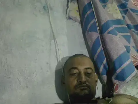 Snapshot of Rocobodymassager chatting on 27, 10, 2025 Rocobodymassager online show from 27, 10, 2025