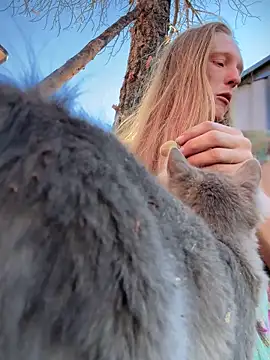 GoldenFlameGoddess online show from 26, 9, 2025